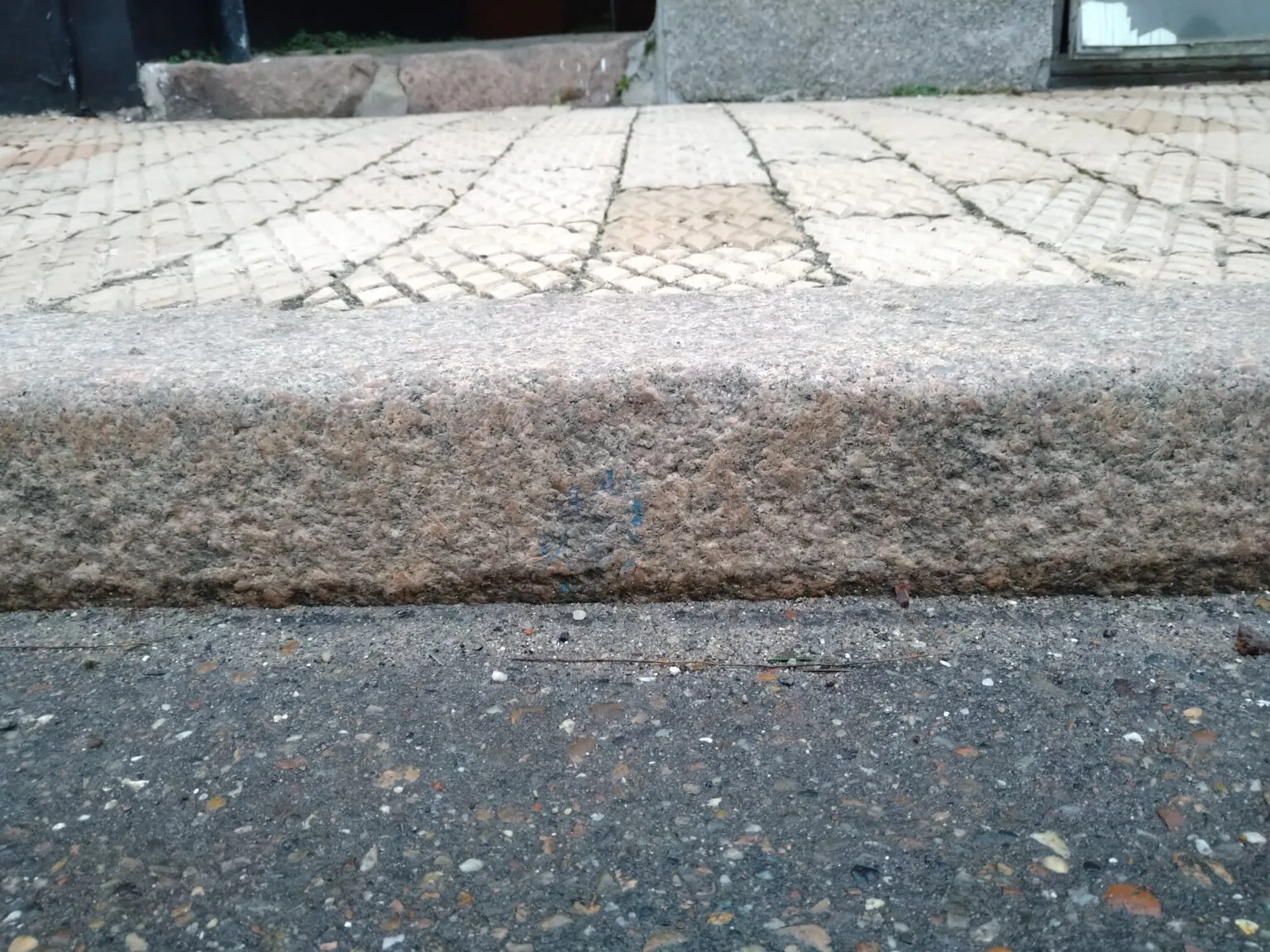 Granitkantsten